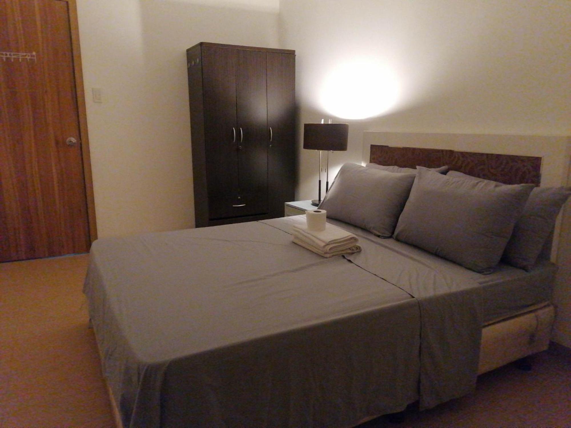 Roxas Blvd Stunning Studio Condo Near Us Embassy Manila Exterior foto